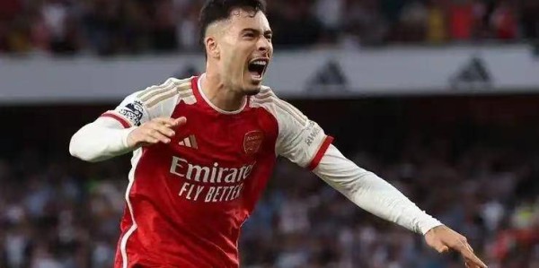 一场别扭的欧冠较量，阿森纳险胜奥林匹亚科斯，收获与问题并存