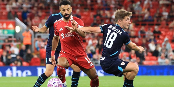 法甲与英超的转播权之争：雷恩与利物浦的交锋背后